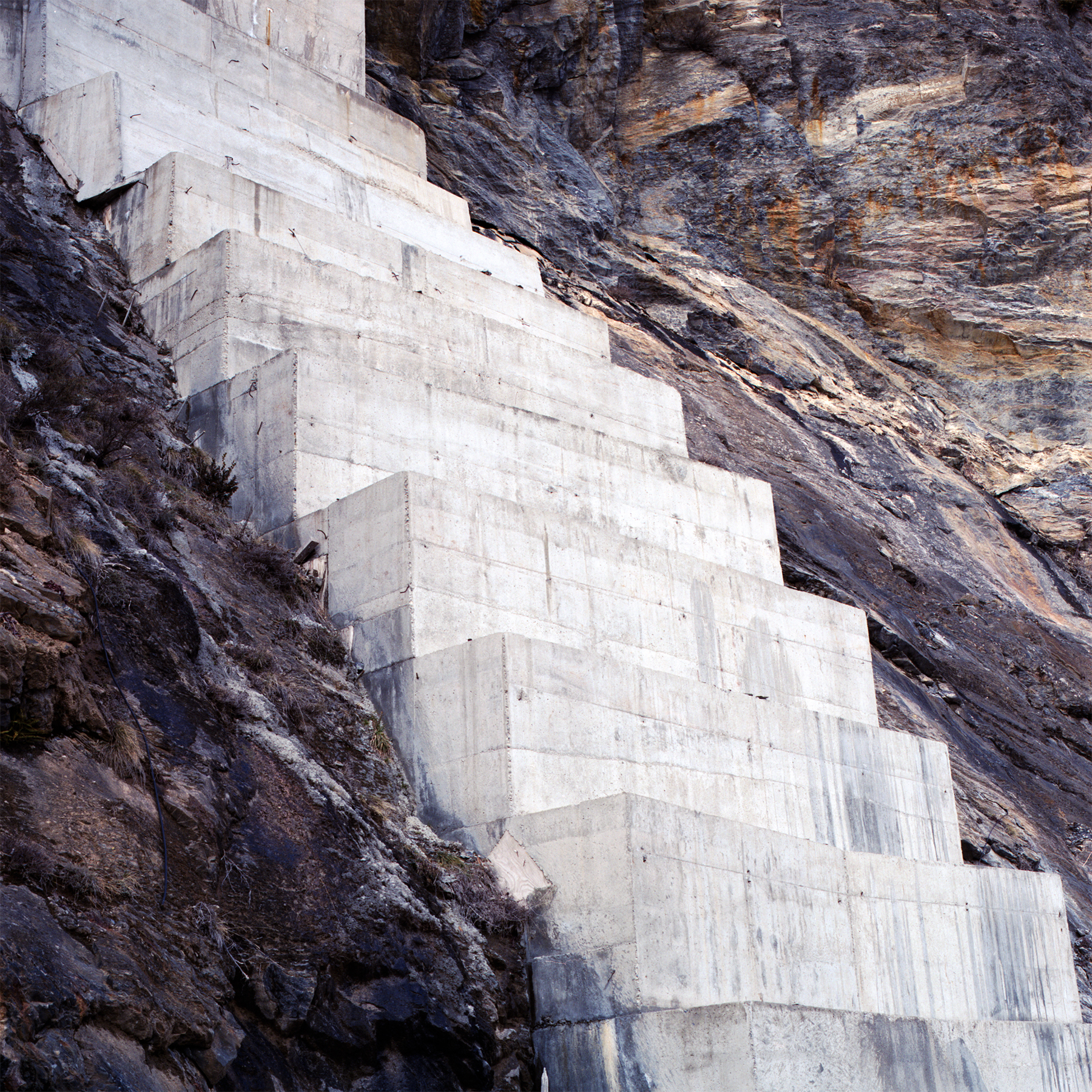 Land Concrete, 2013